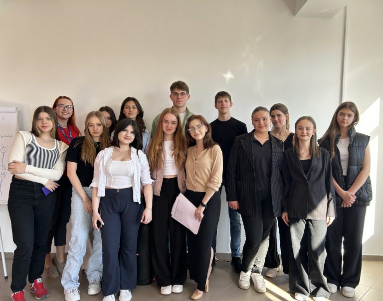 Sesiune despre emoții a avut loc la Centrul de Tineret Buiucani!