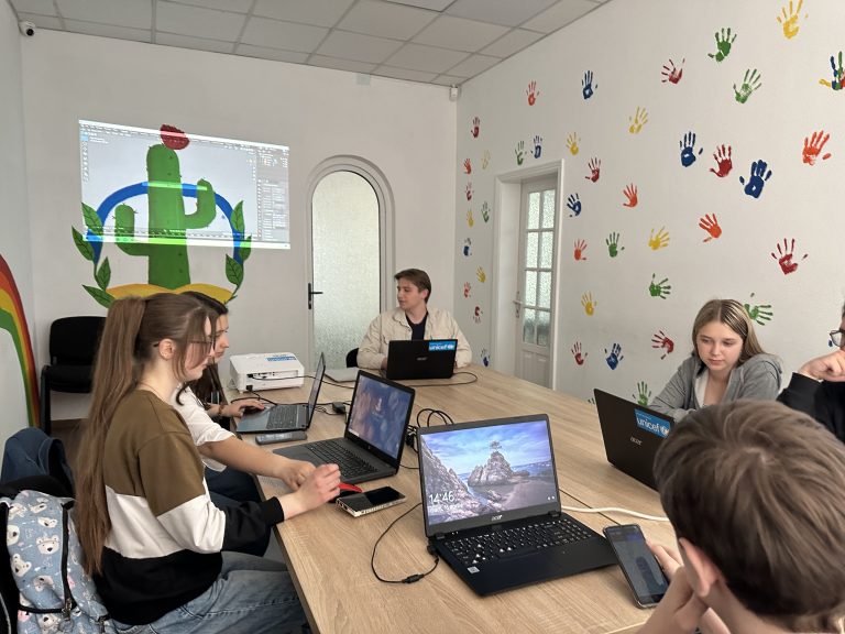 Clubs of interest at the Youth Center Rîșcani!