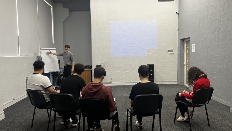 Ciocana Youth Centre hosts a new training session “Blackmail”.