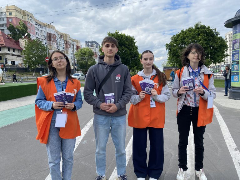 Echipa Mobilă a Centrului de Tineret sectorul Ciocana, din nou în teren.