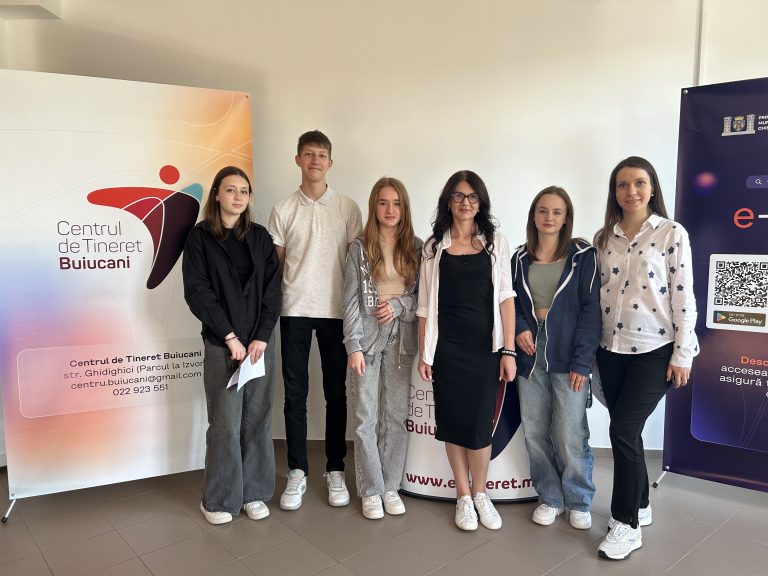 Training about psychosomatic phenomena at Buiucani Youth Centre