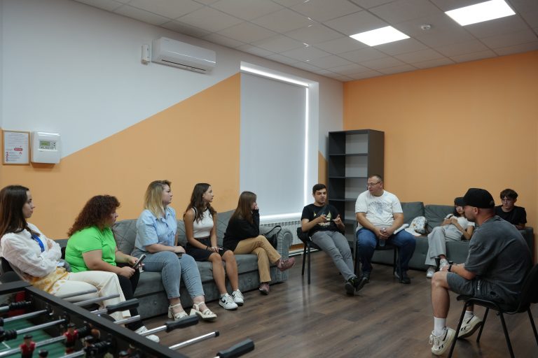 Club de Stand-Up, gratuit la Centrul Municipal de Tineret Chișinău!