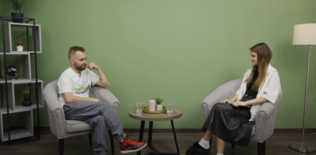 Emisiunea Tineri pentru Tineri cu Vlad Sliusarenco