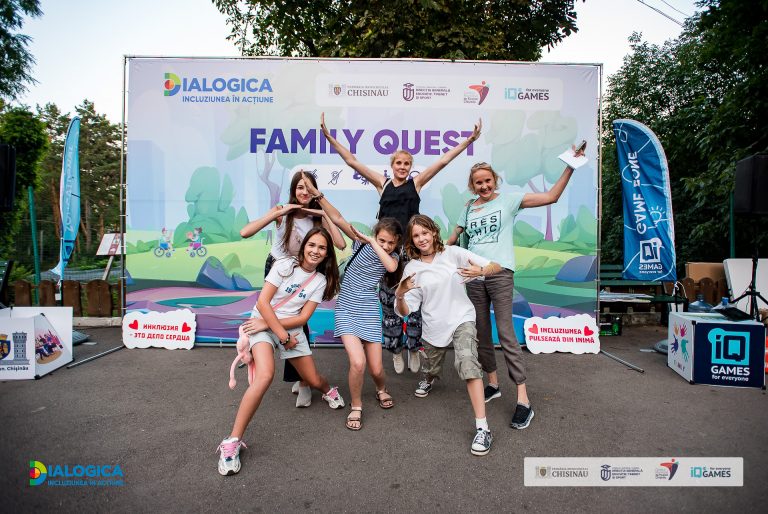 Families and young people from Chisinau participate in inclusive activities at the Zoo
