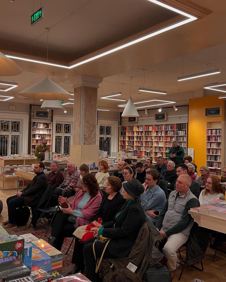 Poetic Dialogues with Lena Chilari in Chisinau: two evenings dedicated to poetry and the art of writing   