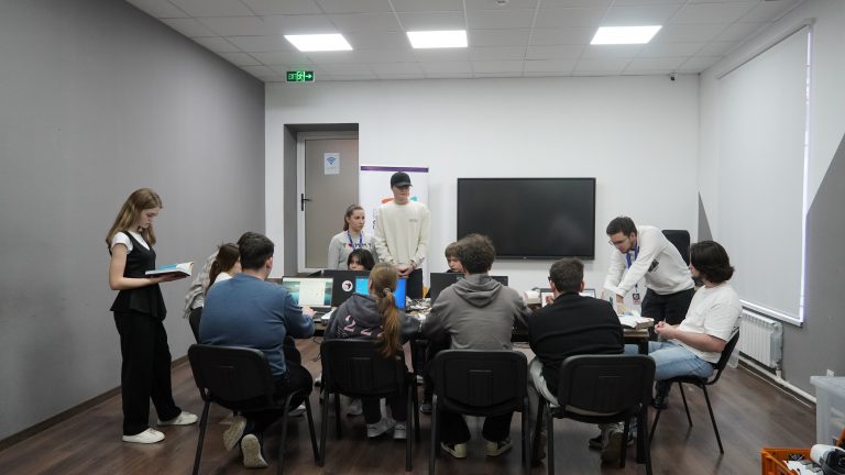 Robotics & 3D Club at the Chisinau Municipal Youth Center expands its activities: open registration for a new group   