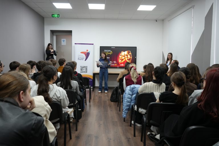 Chisinau Municipal Youth Center kicked off the “OSTENDE” Municipal Youth Theater Festival   