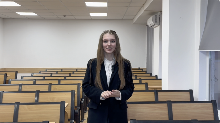 ВИДЕО: Женщины в современном обществе: голос молодежи о роли и влиянии женщин