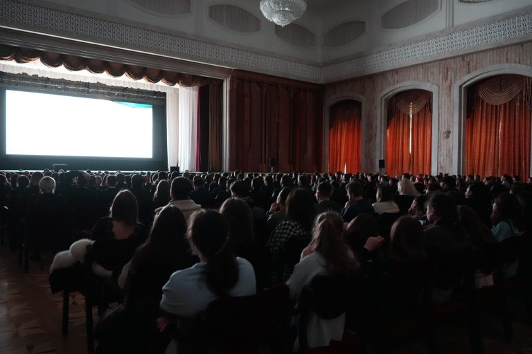 Special screening of “Turcoaica” at the Palace of the Republic: a Moldovan drama about love, marginalization and hope. Free admission with online ticket