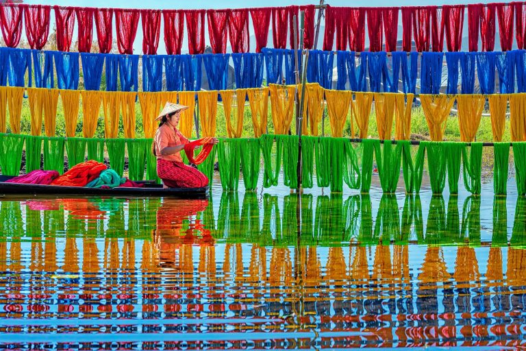 UNESCO Youth lansează a șaptea ediție a concursului internațional de fotografie „Privirea tinerilor asupra Drumurilor Mătăsii”