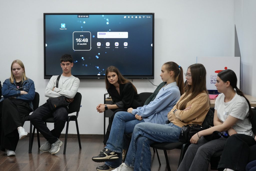 Sprijin și colaborare